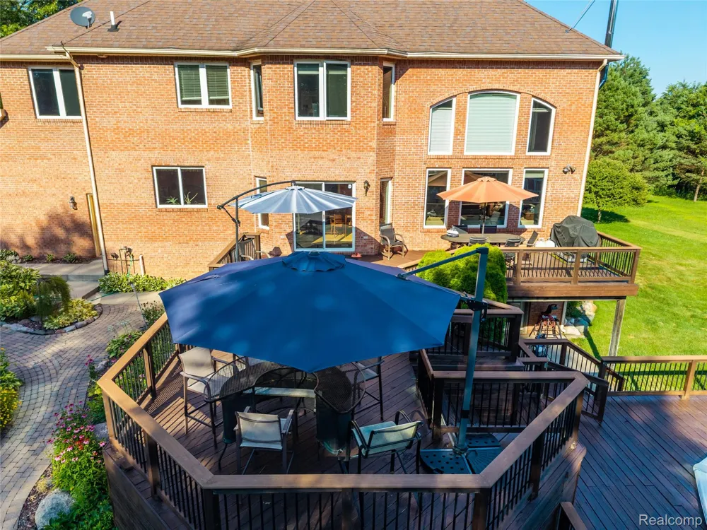 13445 Millie Court Holly Township, MI 48442