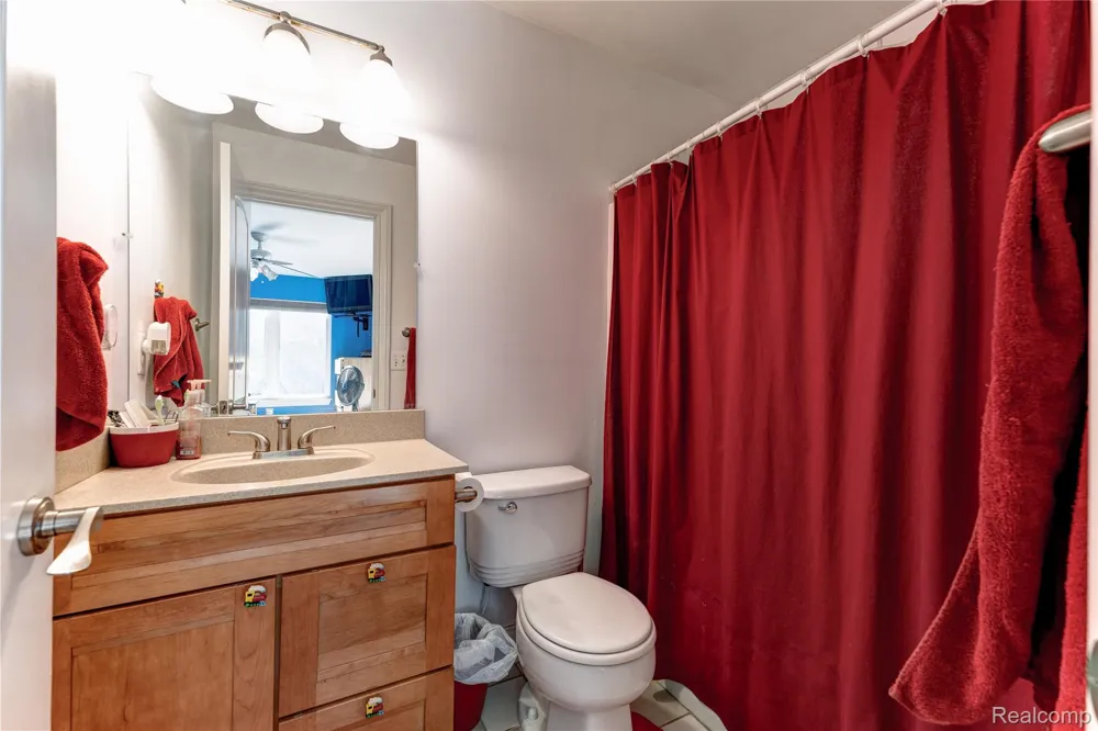13445 Millie Court Holly Township, MI 48442