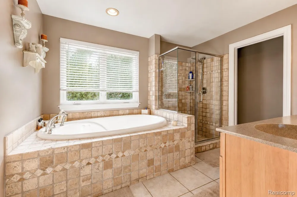 13445 Millie Court Holly Township, MI 48442