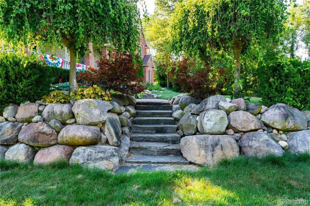 13445 Millie Court Holly Township, MI 48442
