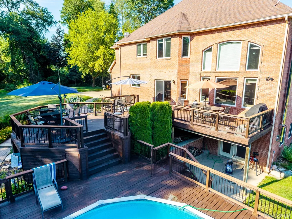 13445 Millie Court Holly Township, MI 48442