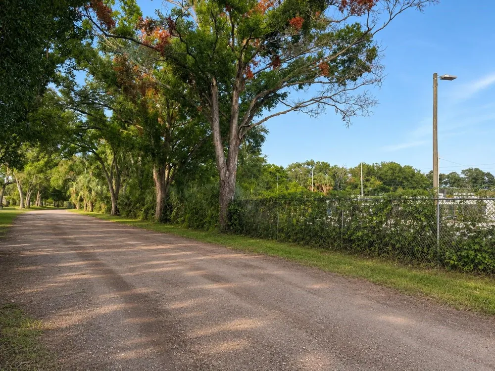 2504 S 54TH STREET Tampa, FL 33619