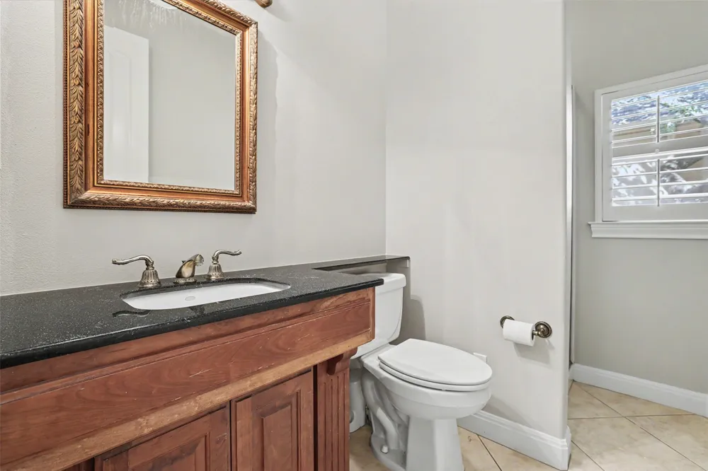 33 Meadows End Georgetown, TX 78628