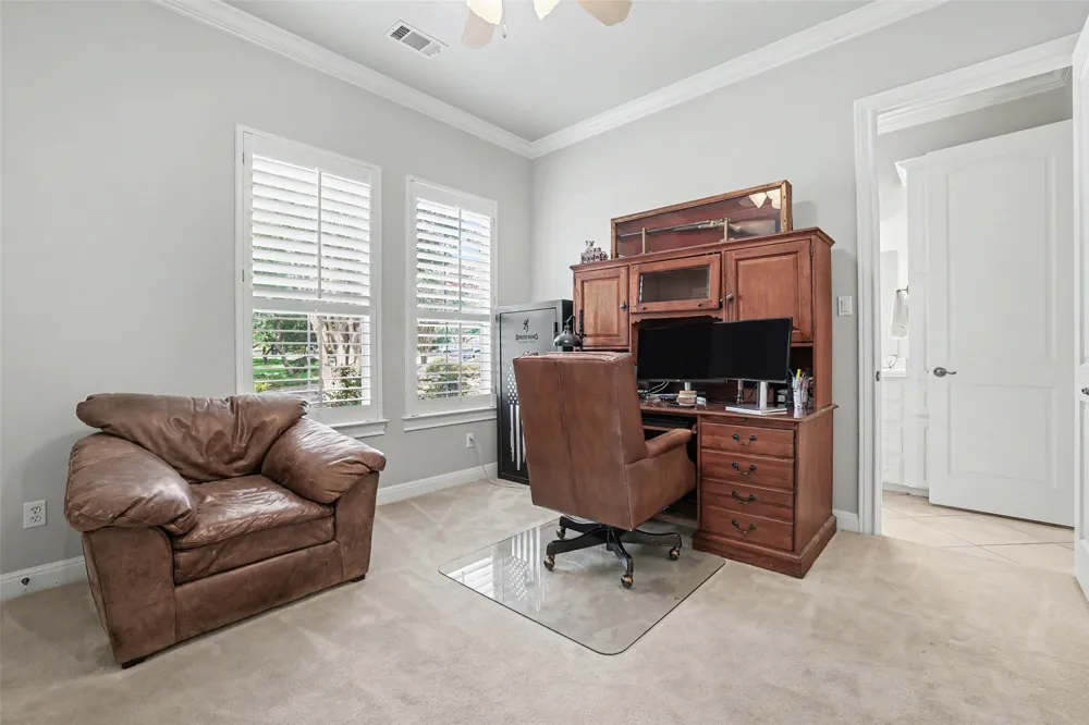 33 Meadows End Georgetown, TX 78628