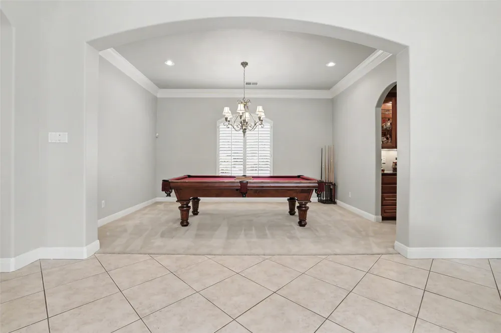 33 Meadows End Georgetown, TX 78628