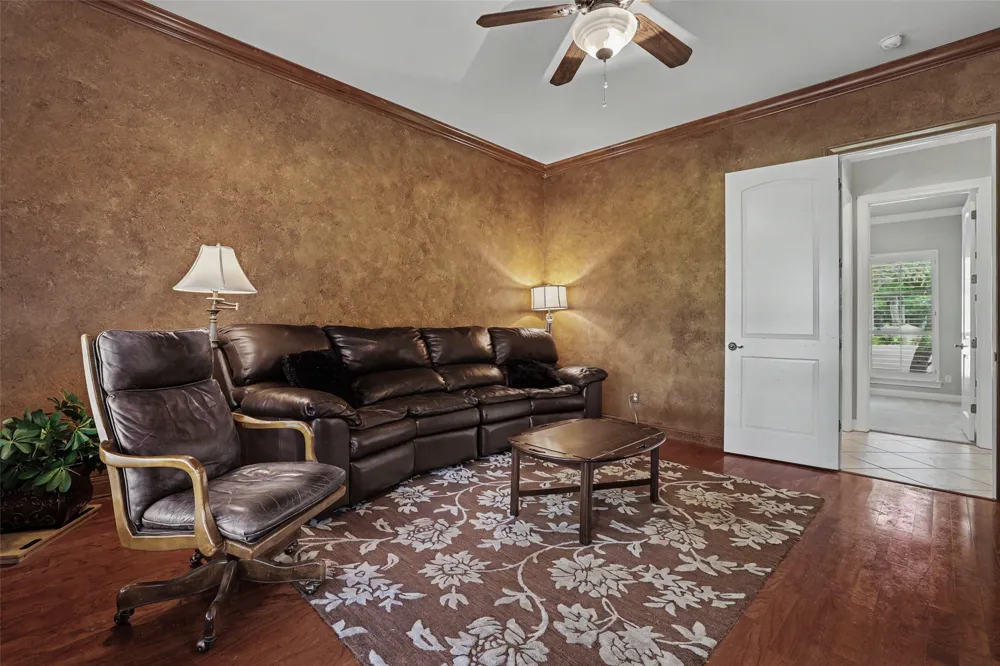 33 Meadows End Georgetown, TX 78628