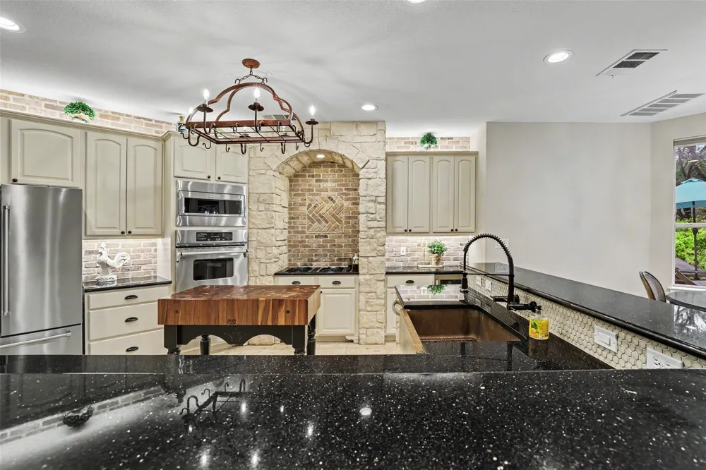 507 Champions Drive Georgetown, TX 78628