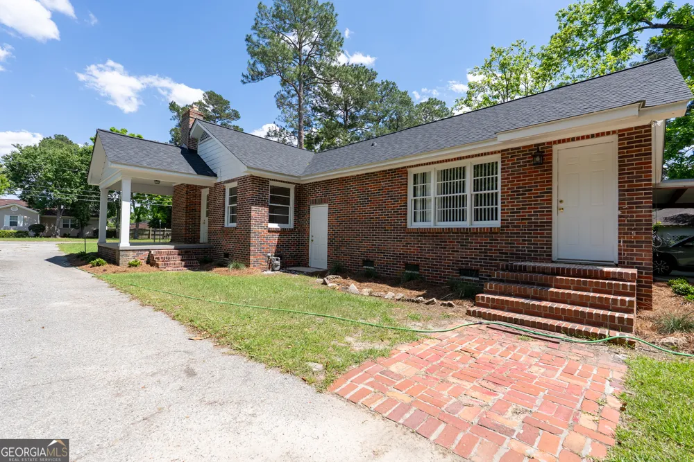 375 Palmer ST SW Pelham, GA 31779