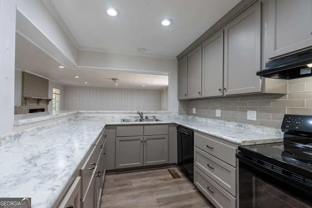 375 Palmer ST SW Pelham, GA 31779