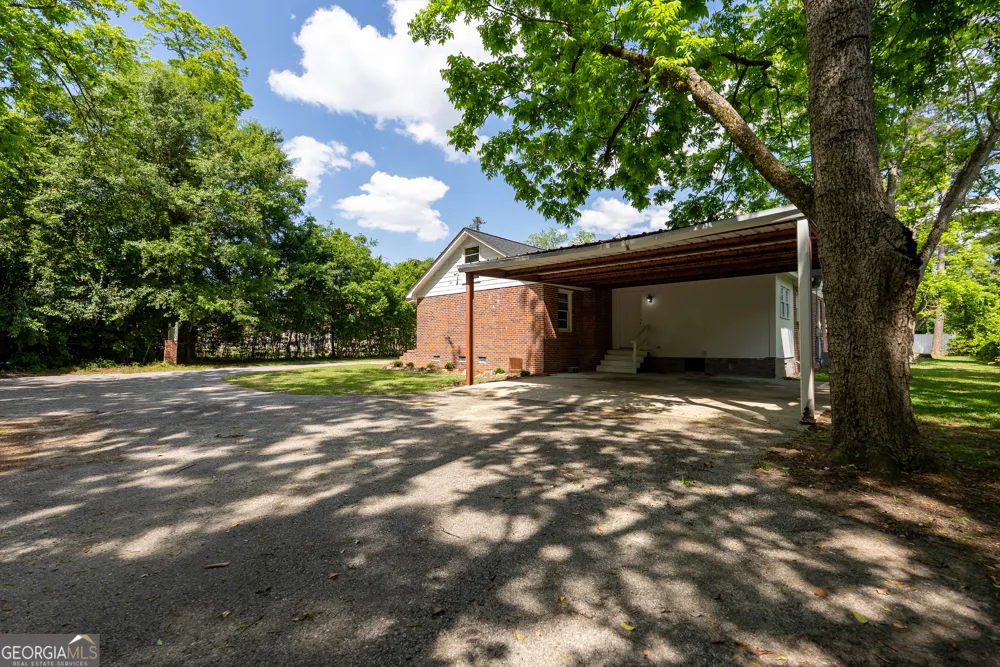 375 Palmer ST SW Pelham, GA 31779