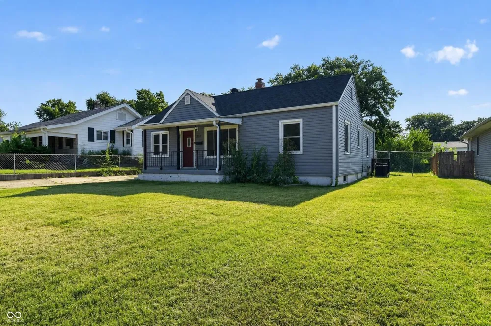 331 20th Avenue Beech Grove, IN 46107