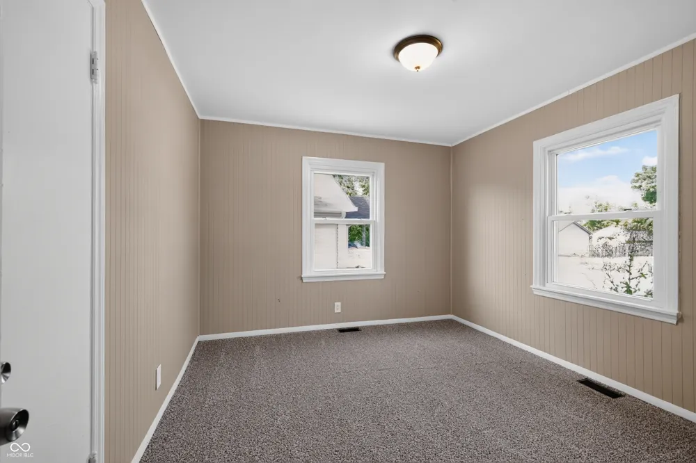 331 20th Avenue Beech Grove, IN 46107