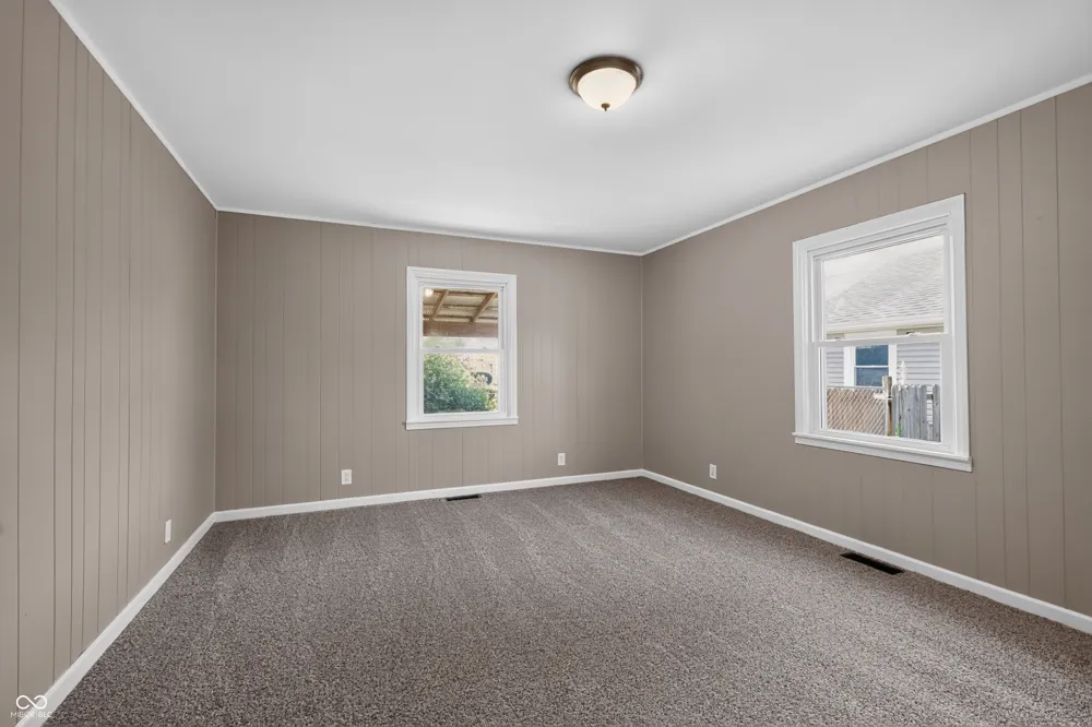 331 20th Avenue Beech Grove, IN 46107