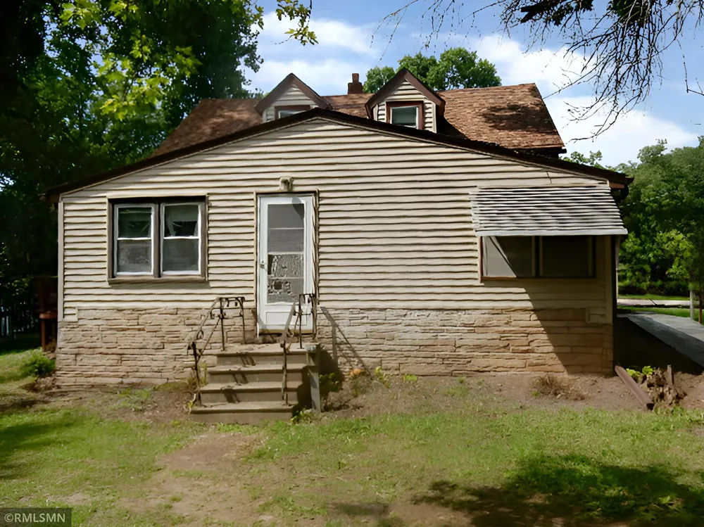 1401 12th Avenue Newport, MN 55055