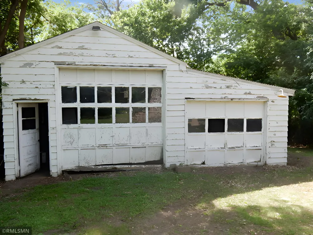 1401 12th Avenue Newport, MN 55055