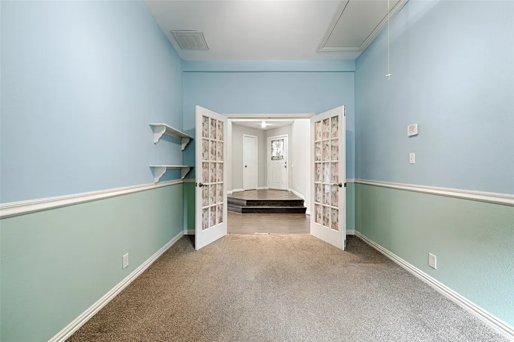 14900 Le Grande Drive Addison, TX 75001