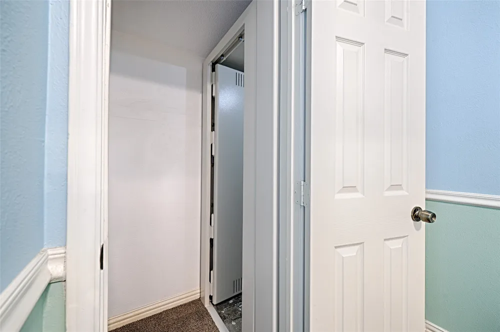 14900 Le Grande Drive Addison, TX 75001