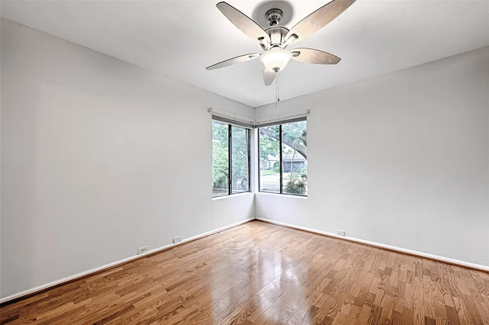 14900 Le Grande Drive Addison, TX 75001