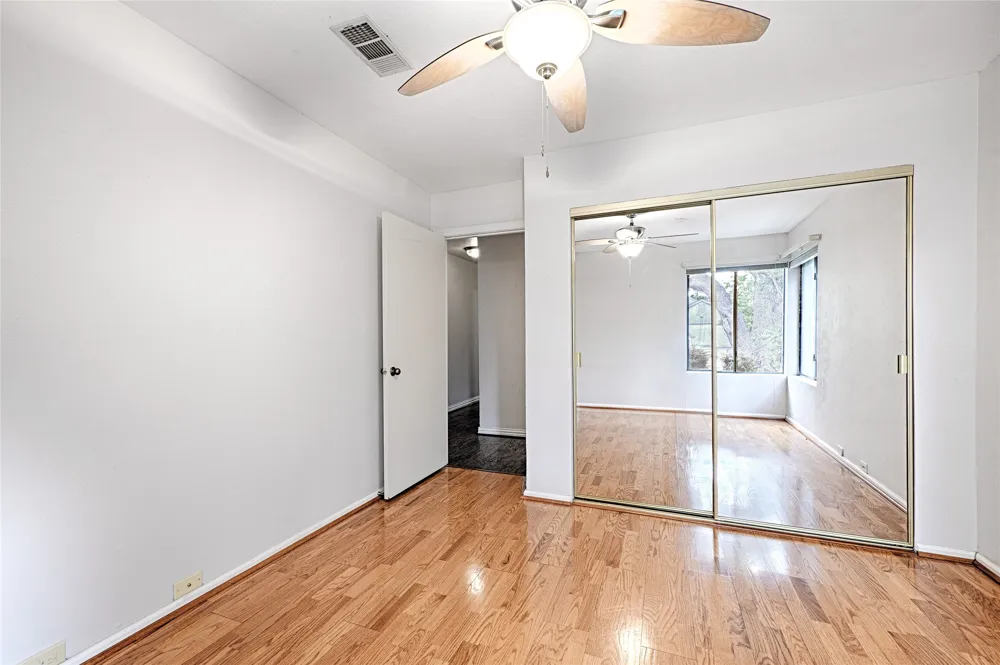 14900 Le Grande Drive Addison, TX 75001