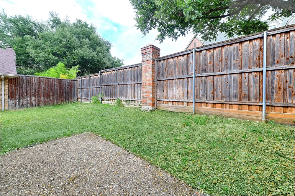 14900 Le Grande Drive Addison, TX 75001