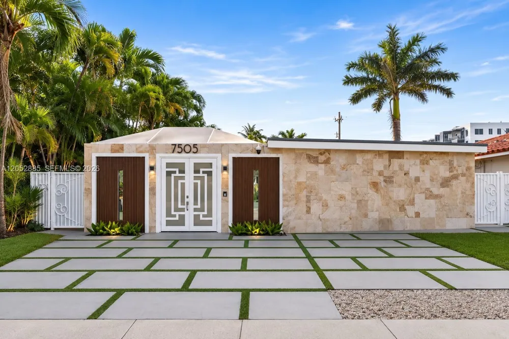 7505 Mutiny Ave North Bay Village, FL 33141