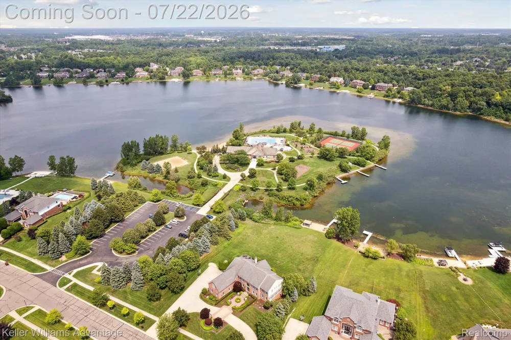 24323 BELLINGHAM DRIVE Novi City, MI 48374