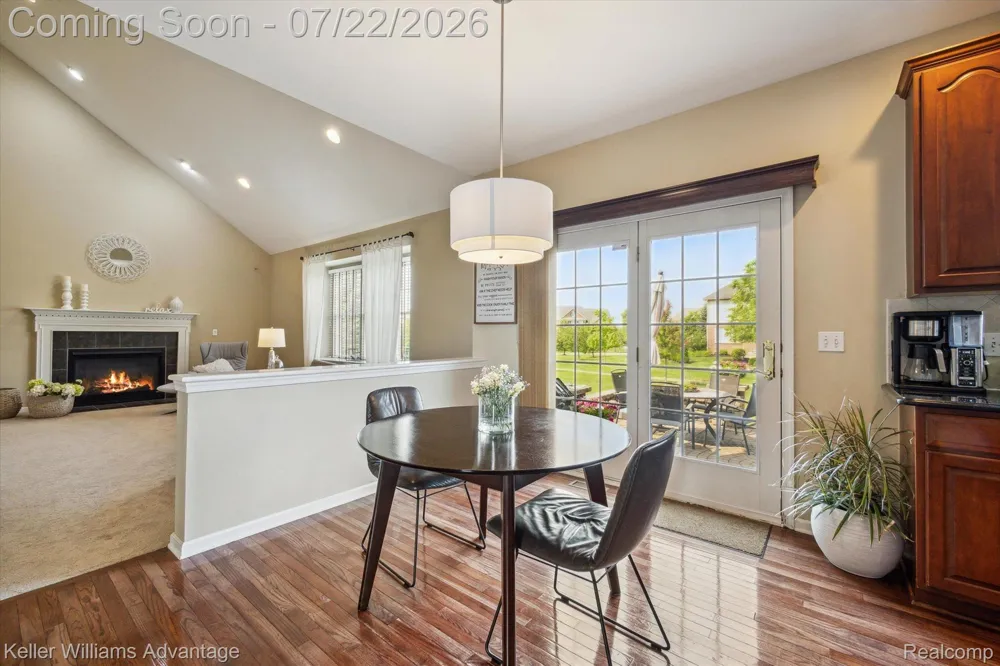 24323 BELLINGHAM DRIVE Novi City, MI 48374