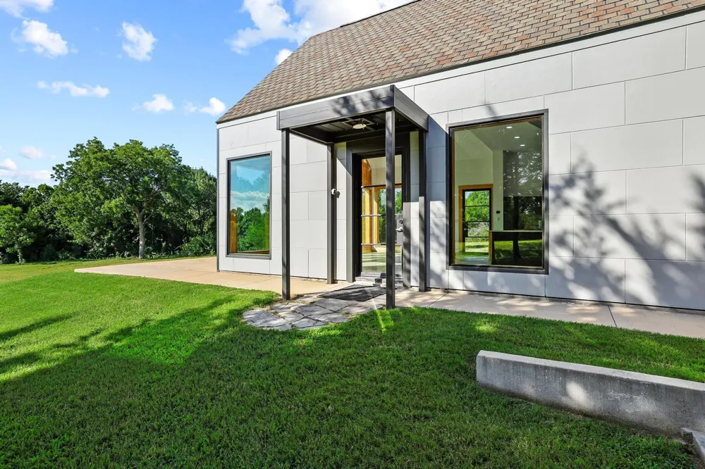 511 County Road 4264 Leonard, TX 75452