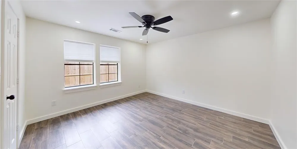 304 Graceland Street Houston, TX 77009