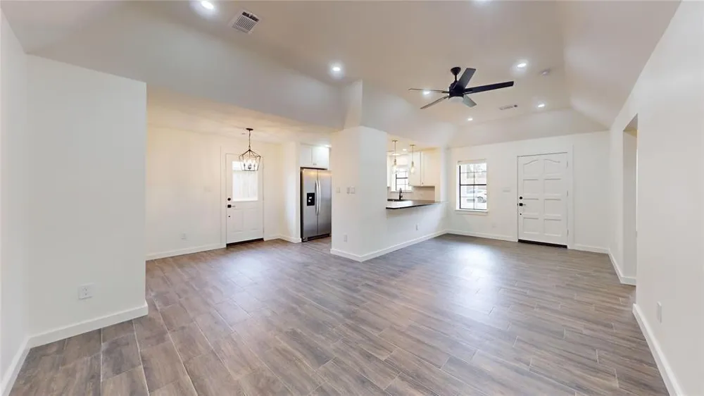 304 Graceland Street Houston, TX 77009