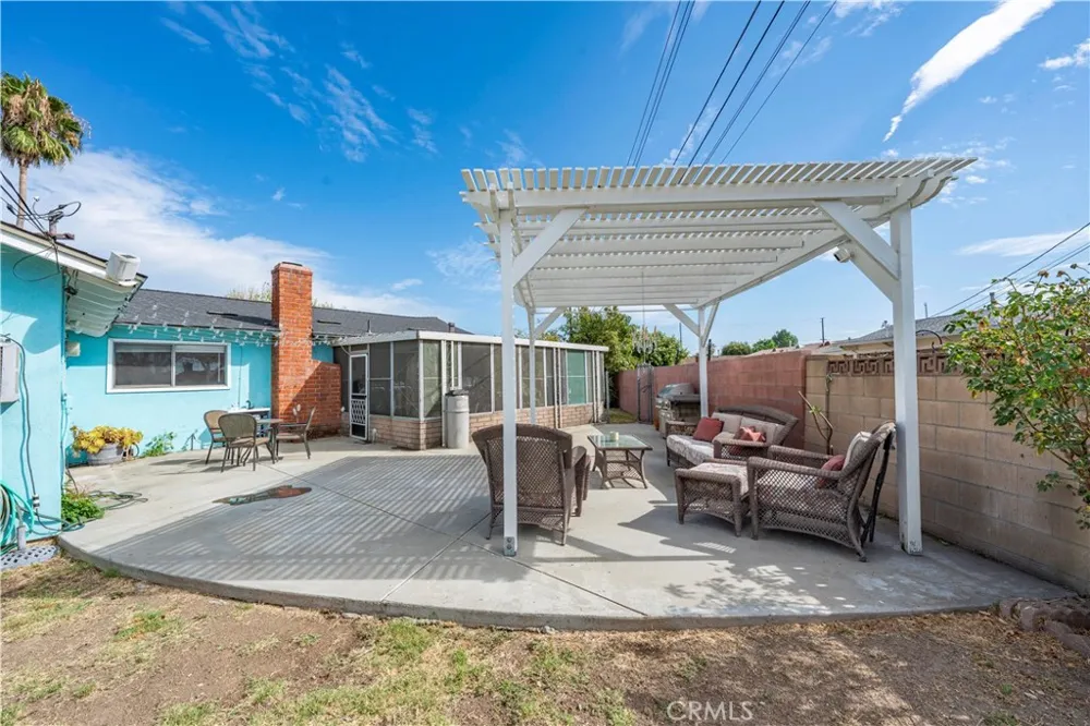 1853 Neff Avenue La Puente, CA 91744