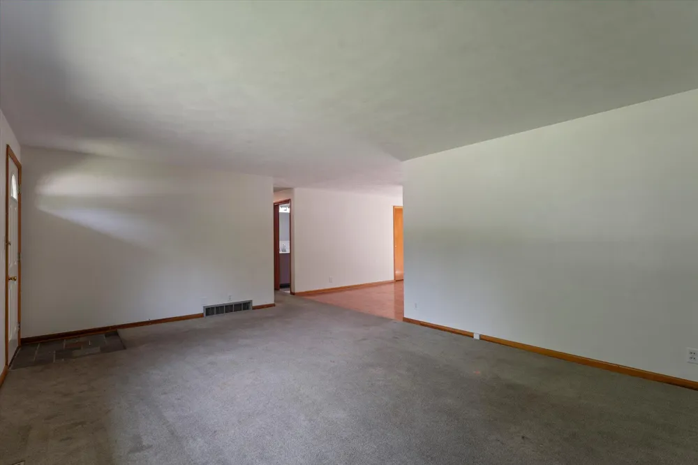 8696 Maplewood Drive Berrien Springs, MI 49103
