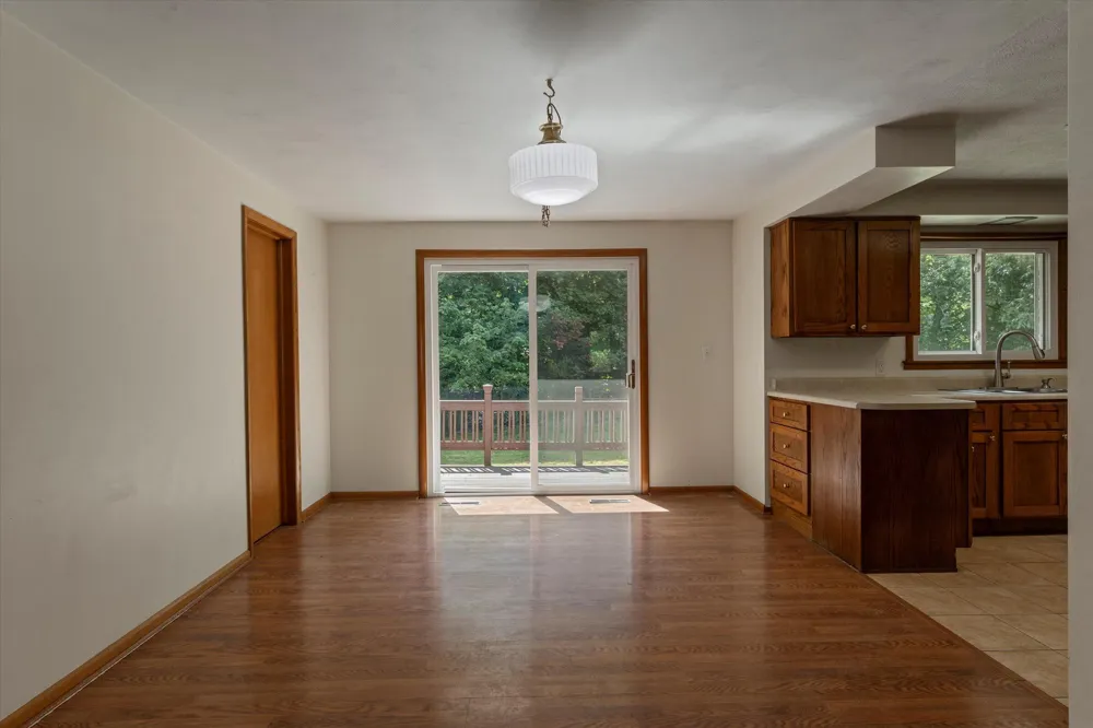 8696 Maplewood Drive Berrien Springs, MI 49103