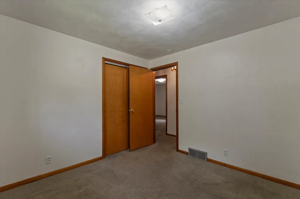 8696 Maplewood Drive Berrien Springs, MI 49103
