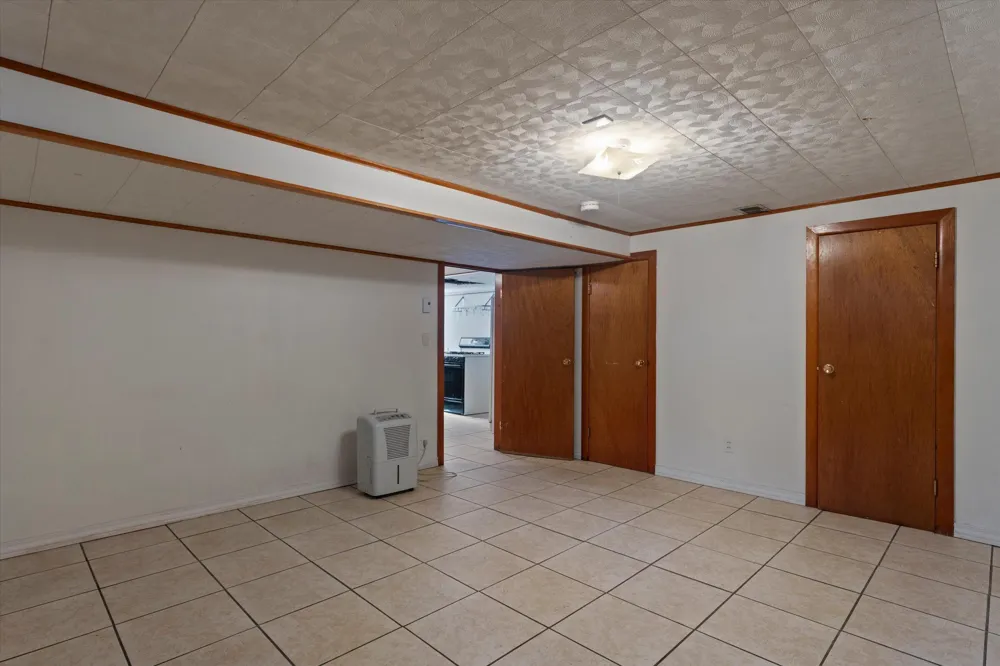 8696 Maplewood Drive Berrien Springs, MI 49103
