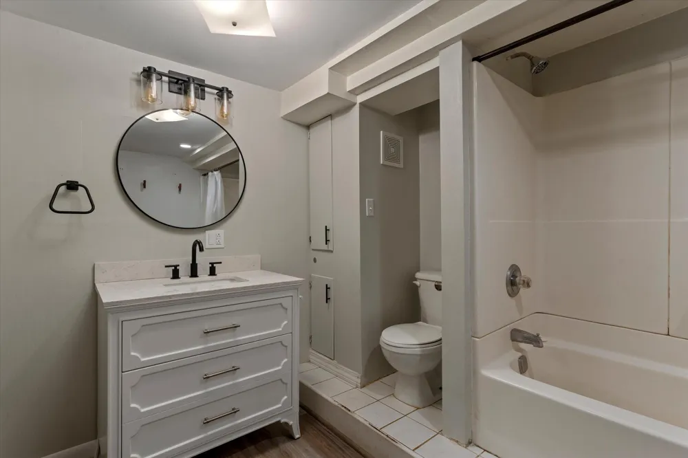 8696 Maplewood Drive Berrien Springs, MI 49103