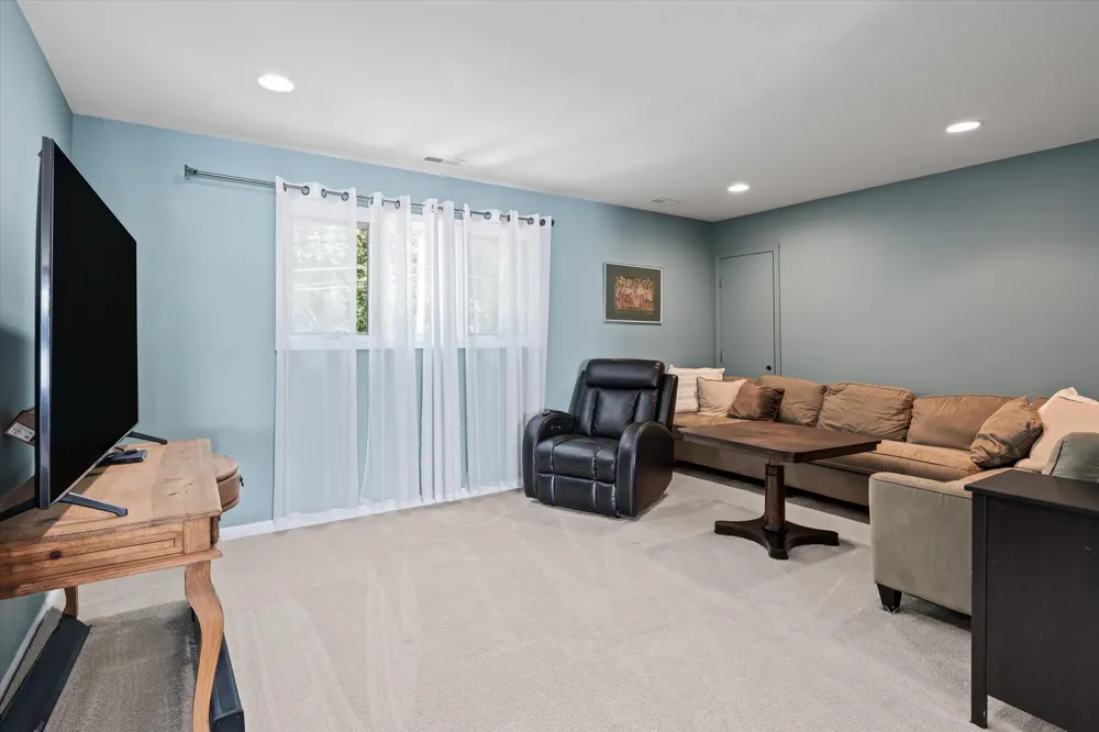 9233 Tan Bay Street Commerce Charter Township, MI 48382