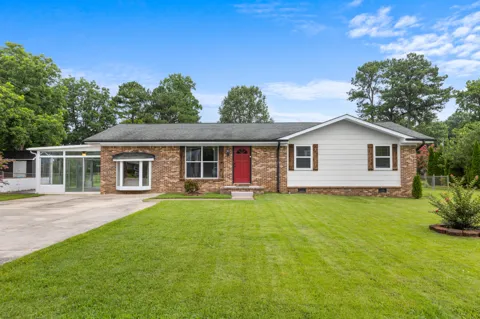 582 Pinewood Circle