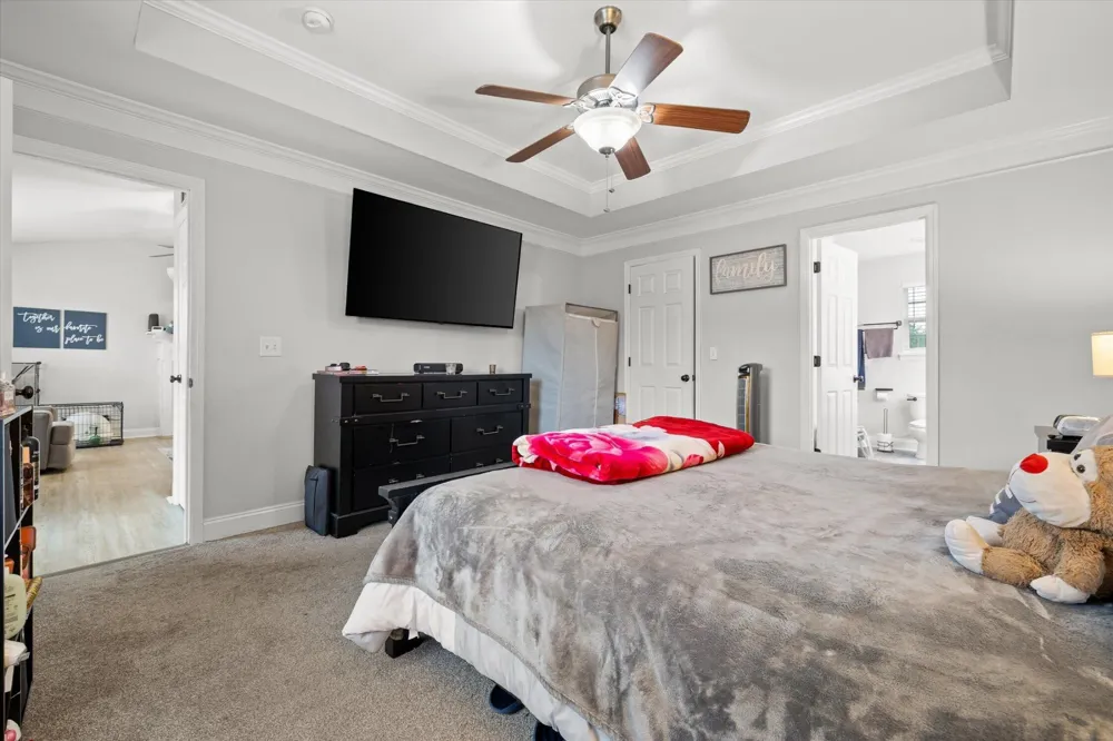 9739 Falcon Crest Drive Ooltewah, TN 37363