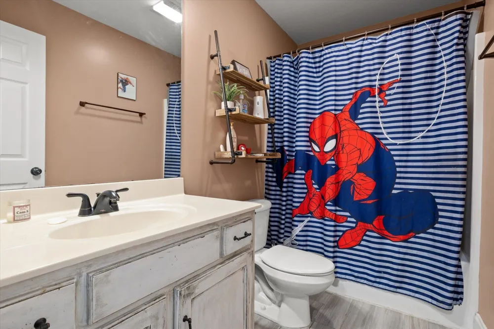 9739 Falcon Crest Drive Ooltewah, TN 37363