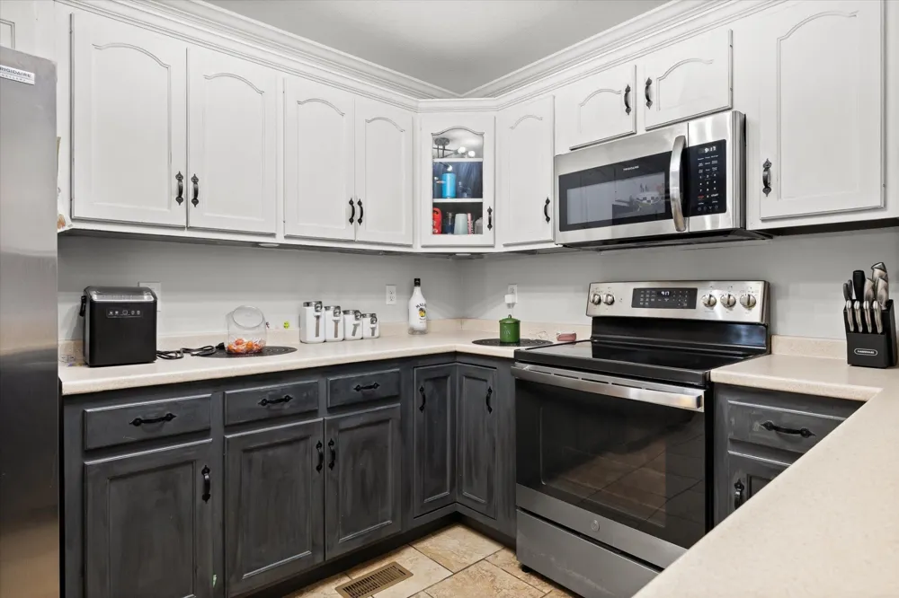 9739 Falcon Crest Drive Ooltewah, TN 37363
