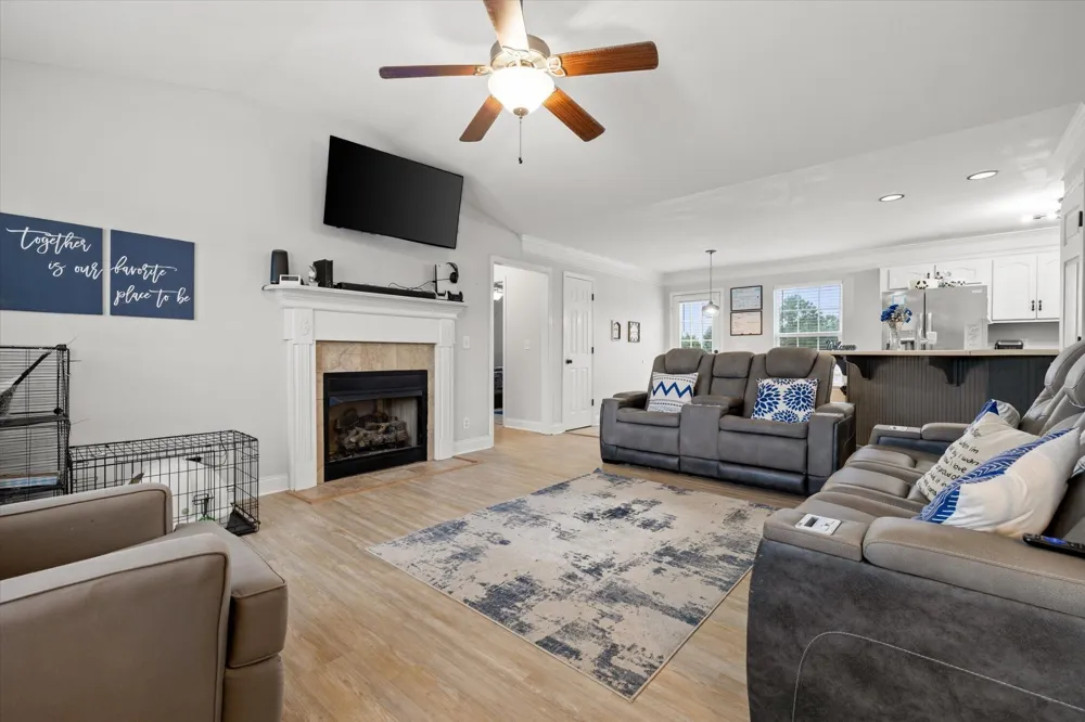 9739 Falcon Crest Drive Ooltewah, TN 37363