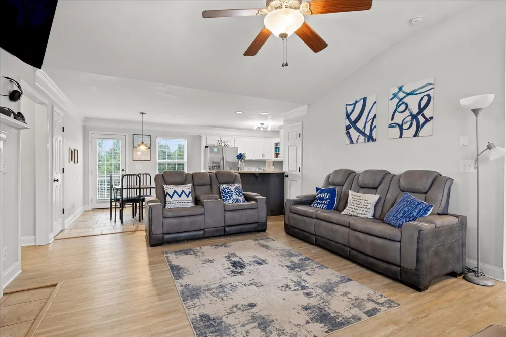 9739 Falcon Crest Drive Ooltewah, TN 37363