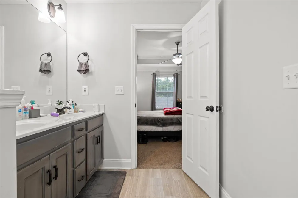 9739 Falcon Crest Drive Ooltewah, TN 37363