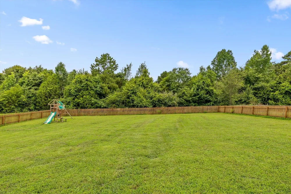 9739 Falcon Crest Drive Ooltewah, TN 37363