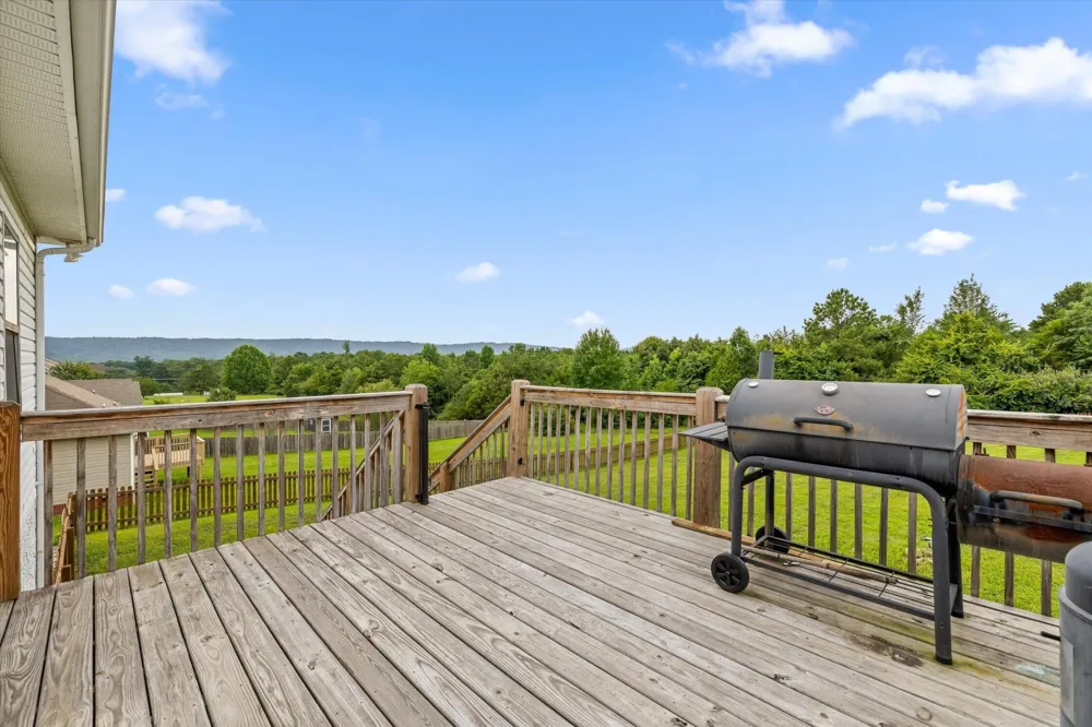 9739 Falcon Crest Drive Ooltewah, TN 37363