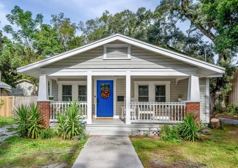 806 E HAMILTON AVENUE
