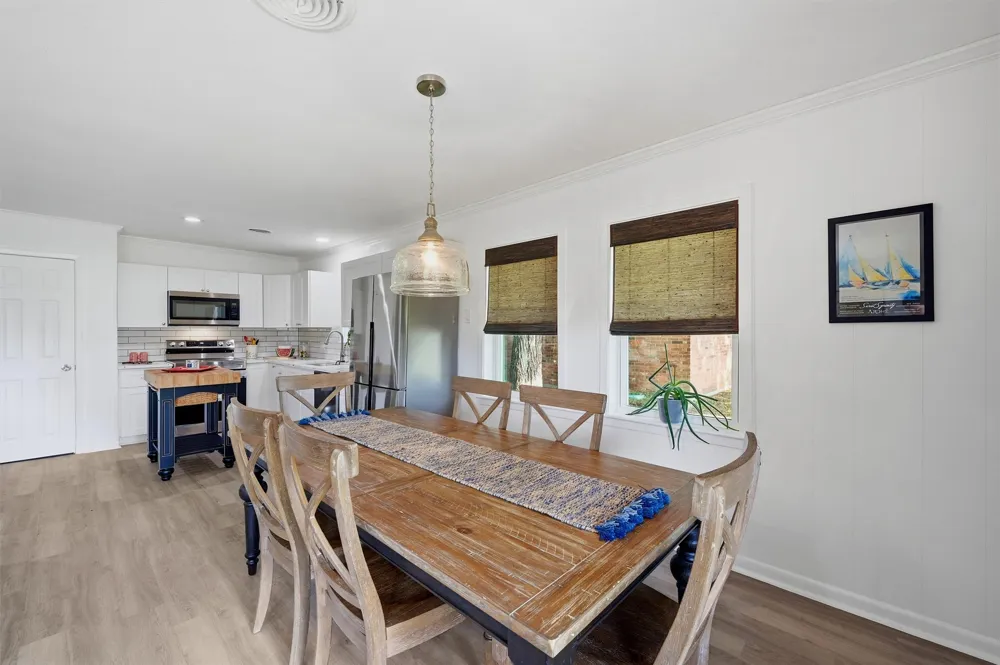 1118 Kiowa Drive W Lake Kiowa, TX 76240