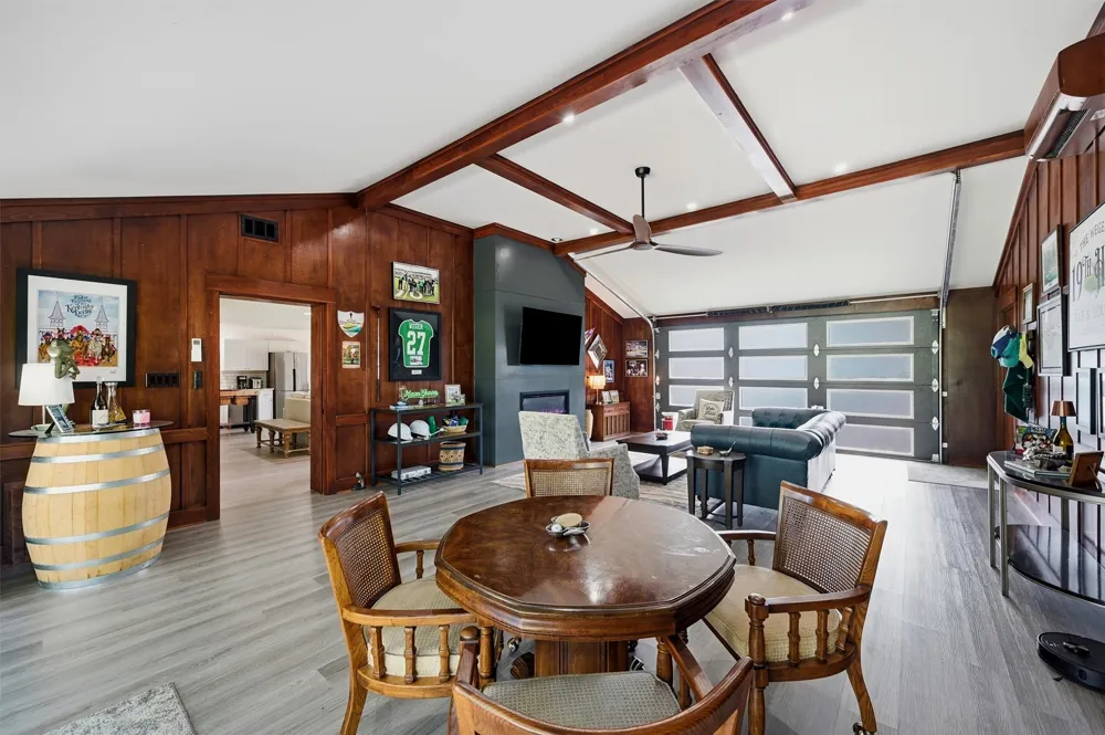 1118 Kiowa Drive W Lake Kiowa, TX 76240