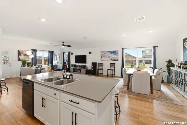 304 SONTERRA DR San Marcos, TX 78666